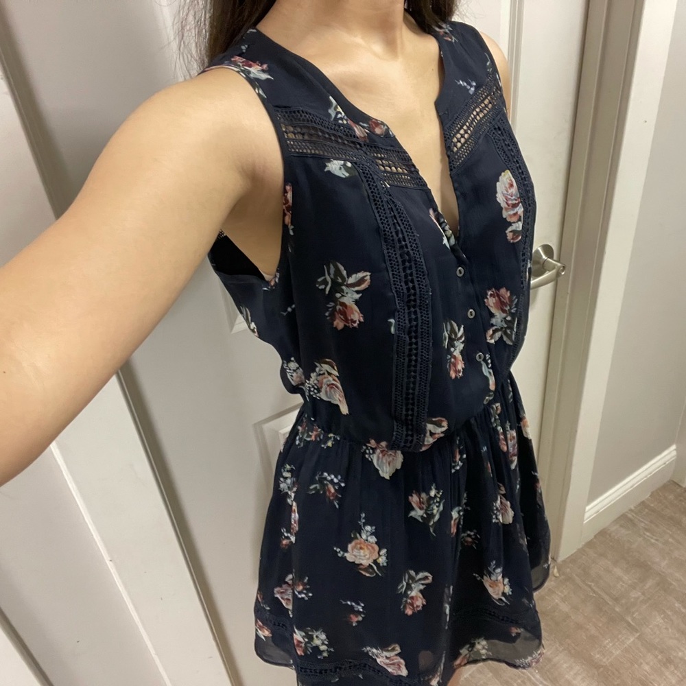 Abercrombie & Fitch Floral sleeveless dress M